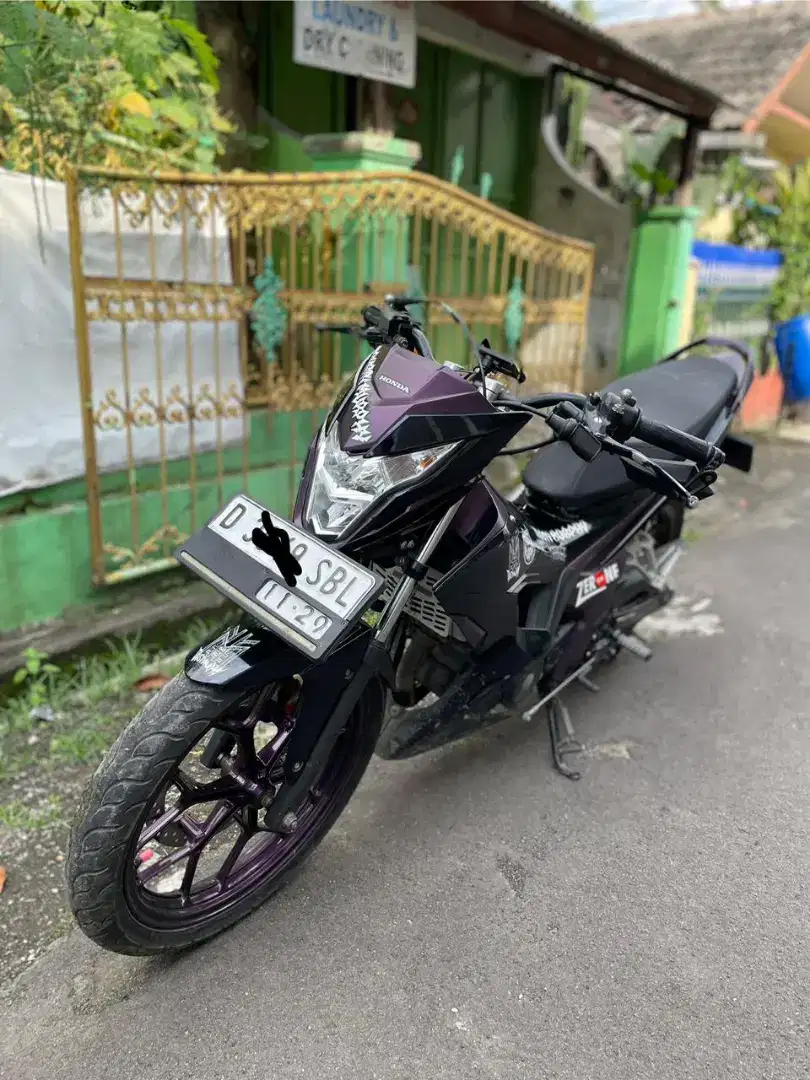 Sonic 150cc komplit on nominus orian part ori ada