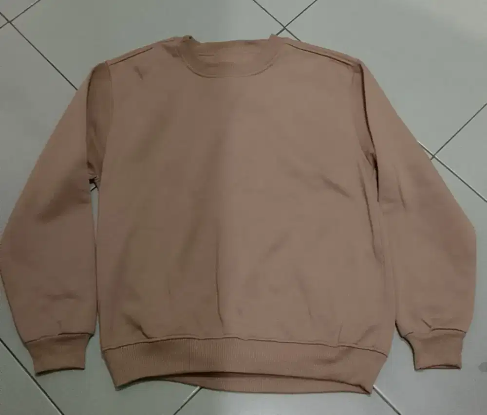 Sweater Pria & Wanita