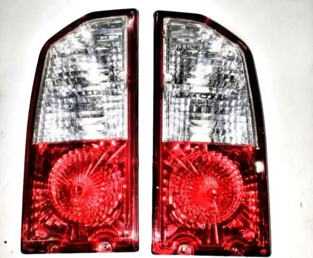 Stop Lamp Suzuki Vitara Escudo Sidekick