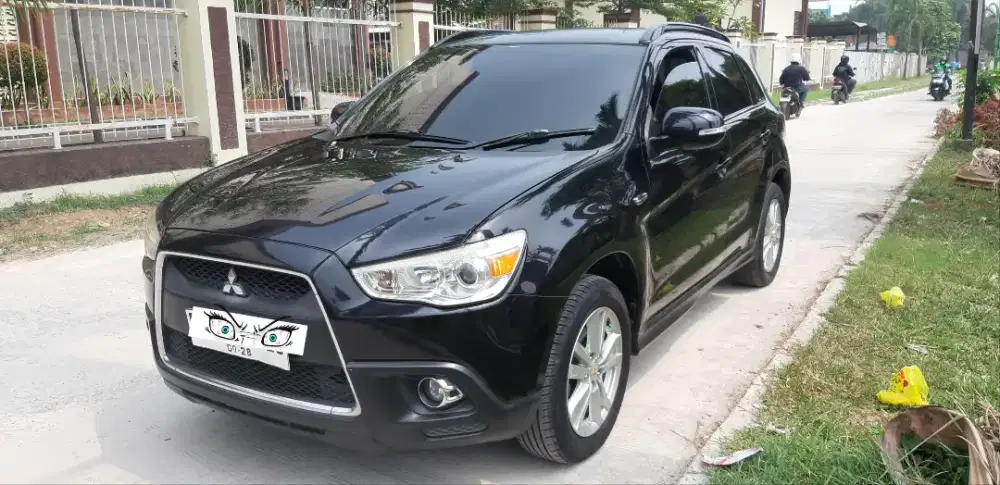 Outlander GLS AT 2012 Triptronik