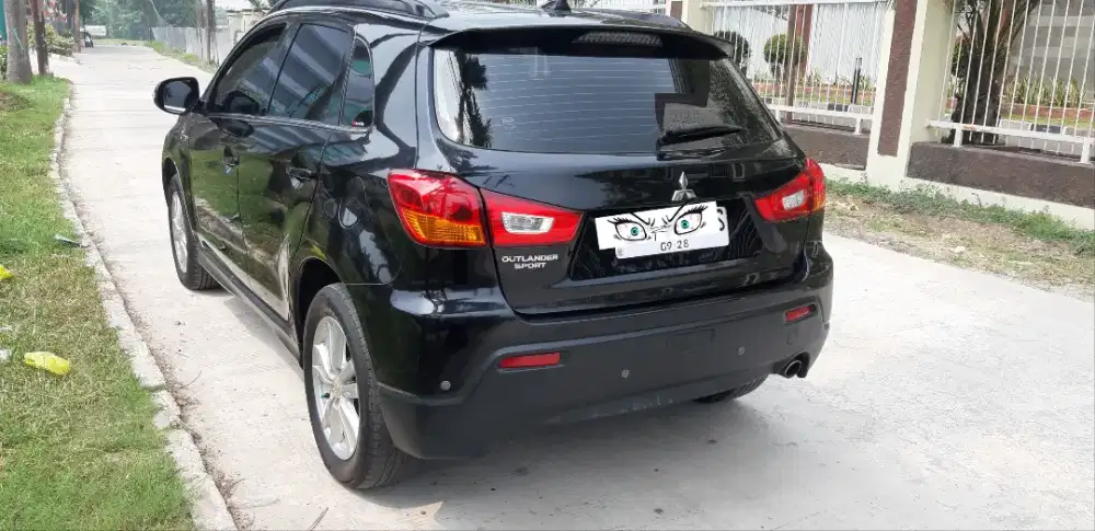 Outlander GLS AT 2012 Triptronik