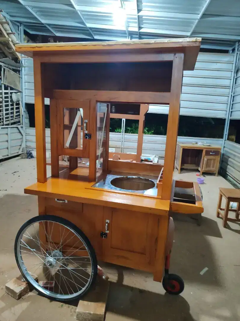 Jual Gerobak Angkringan,Bakso,Mie Ayam,Bubur,Roti BakardlL.Free ongkir