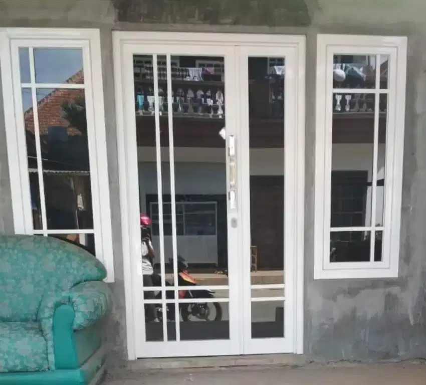 Aluminium kusen pintu jendela kaca