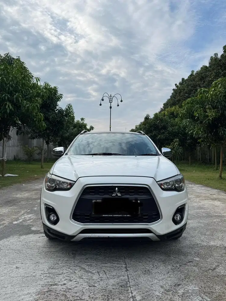 Outlander Sport new facelift 2018 Low Km rare item