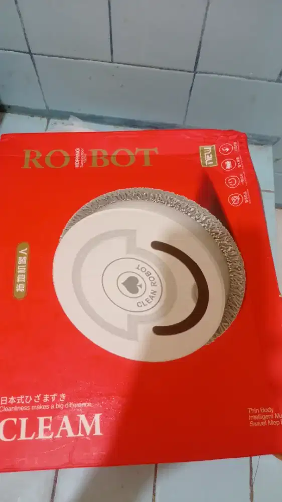 Pembersih lantai automatic