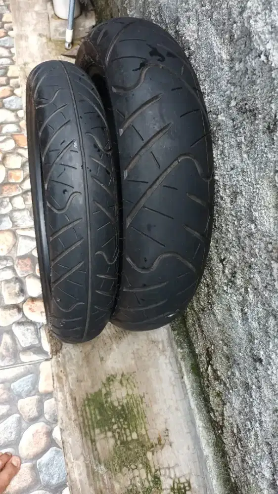 Dijual Ban bawaan motor cbr250rr
