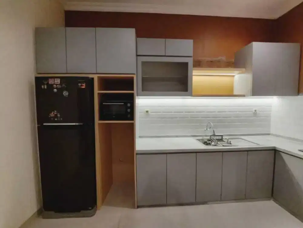 Kitchen set backdrop TV lemari pakaian custom