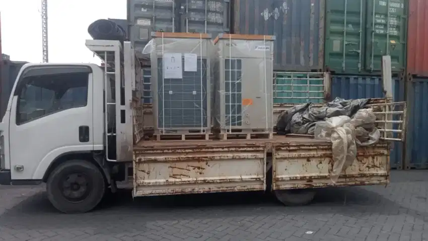 Sewa CDD dari Surabaya ke Jakarta harga murah