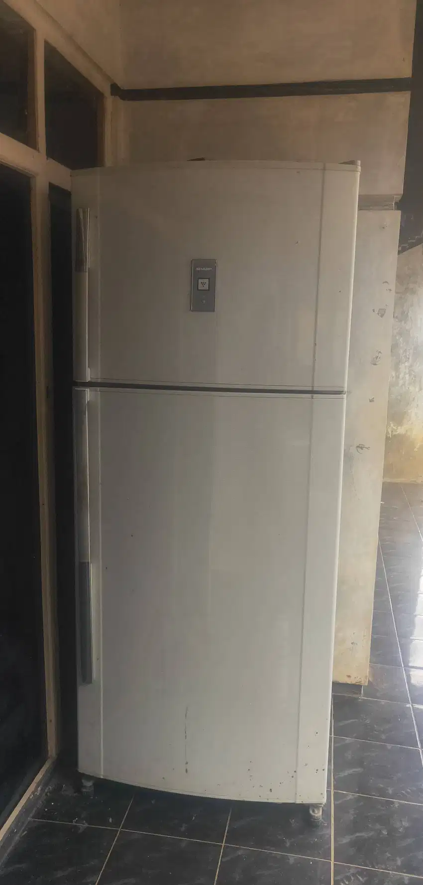 Kulkas Sharp 2 Pintu SJ-P810M-GY