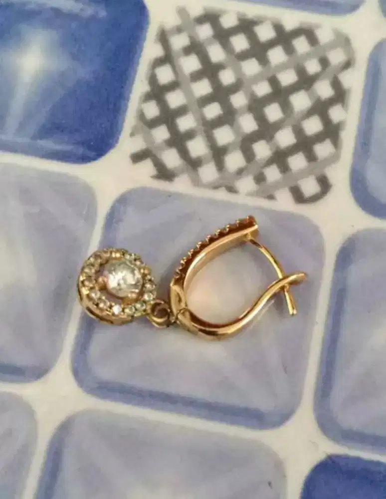 Terima emas anting sebelah,terima emas rongsok