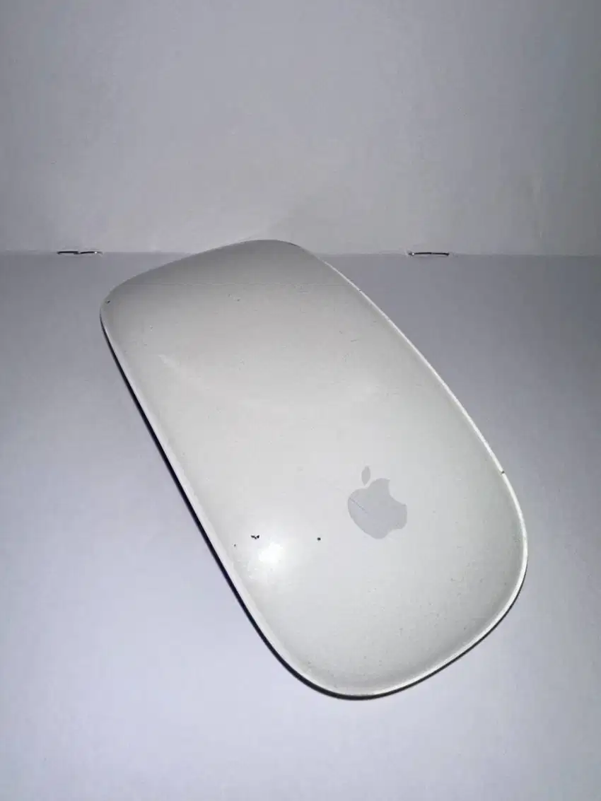 Second Original Apple Magic Mouse Model A1296 3Vdc Wireless Bluetooth