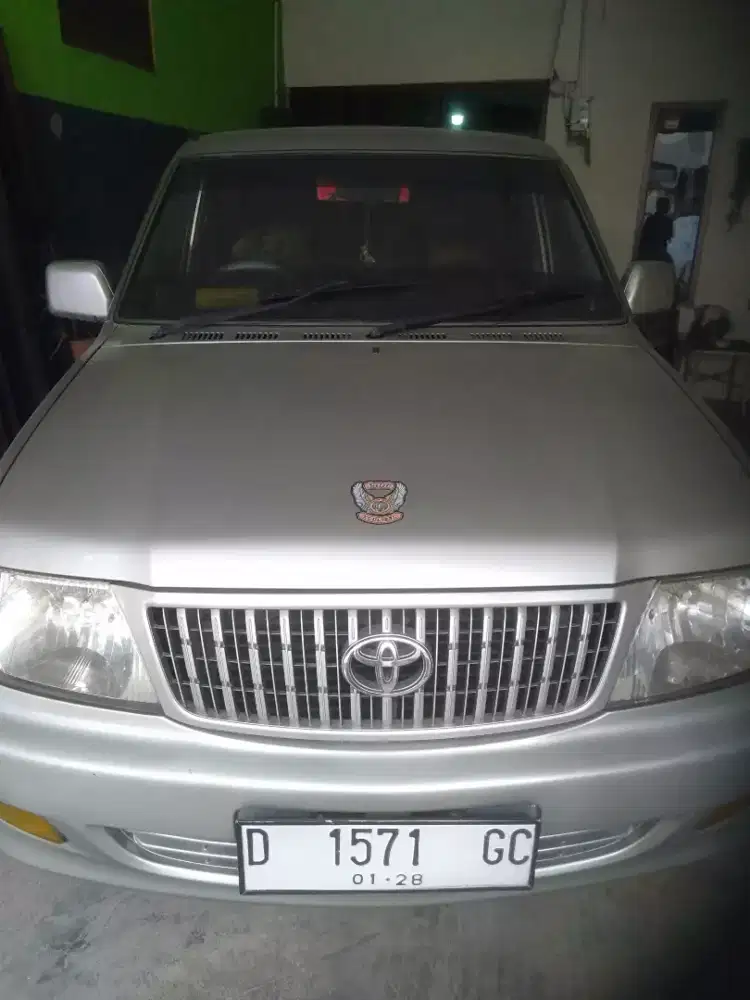 Di jual cepat,mobil pribadi keadaan mulus,pajak panjang