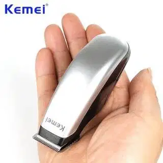 Kemei KM-666 Alat Cukur Rambut Elektrik Rambut Jambang Kumis Portable
