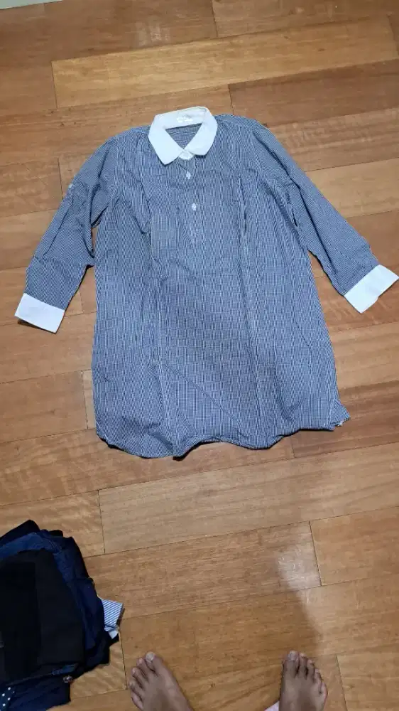 Baju hamil dan menyusui