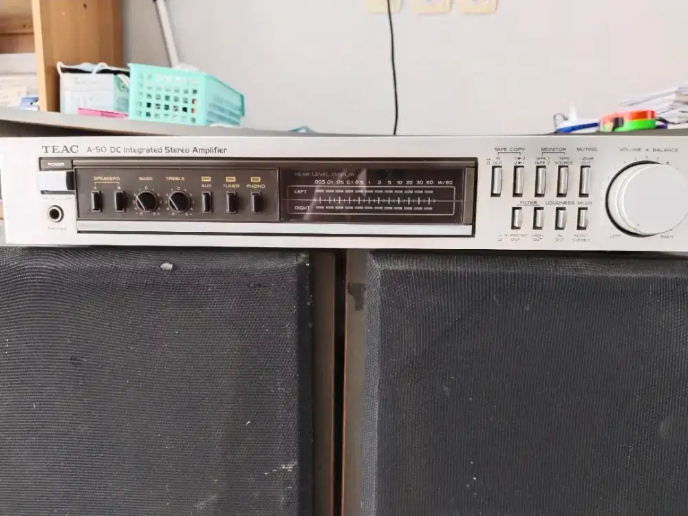 Amplifier TEAC A50 vintage & speaker 3 way 10 inch
