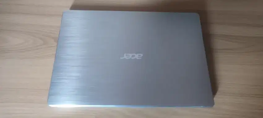 Laptop Acer Swift 3 Intel core i3, RAM 4 GB upgradeable, SSD 1 TB
