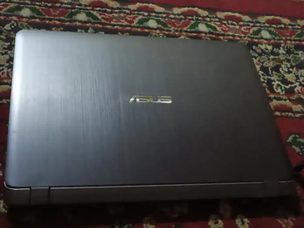 Asus A407m Ram 8 SSD 512 N4000