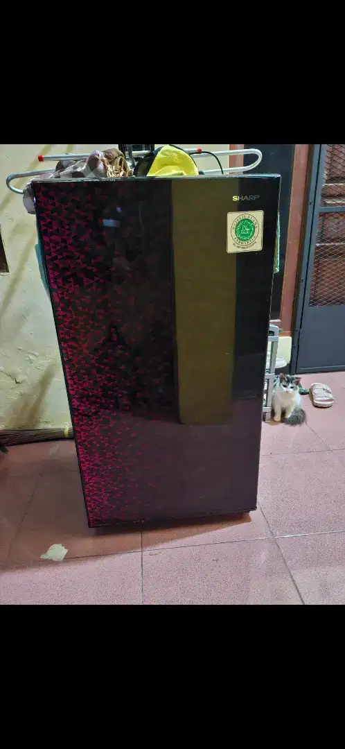 Kulkas sharp 1 pintu