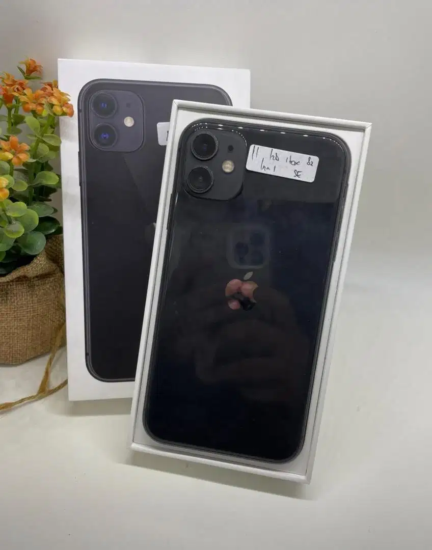 iPhone 11 128GB BLACK (3 unit) iBox