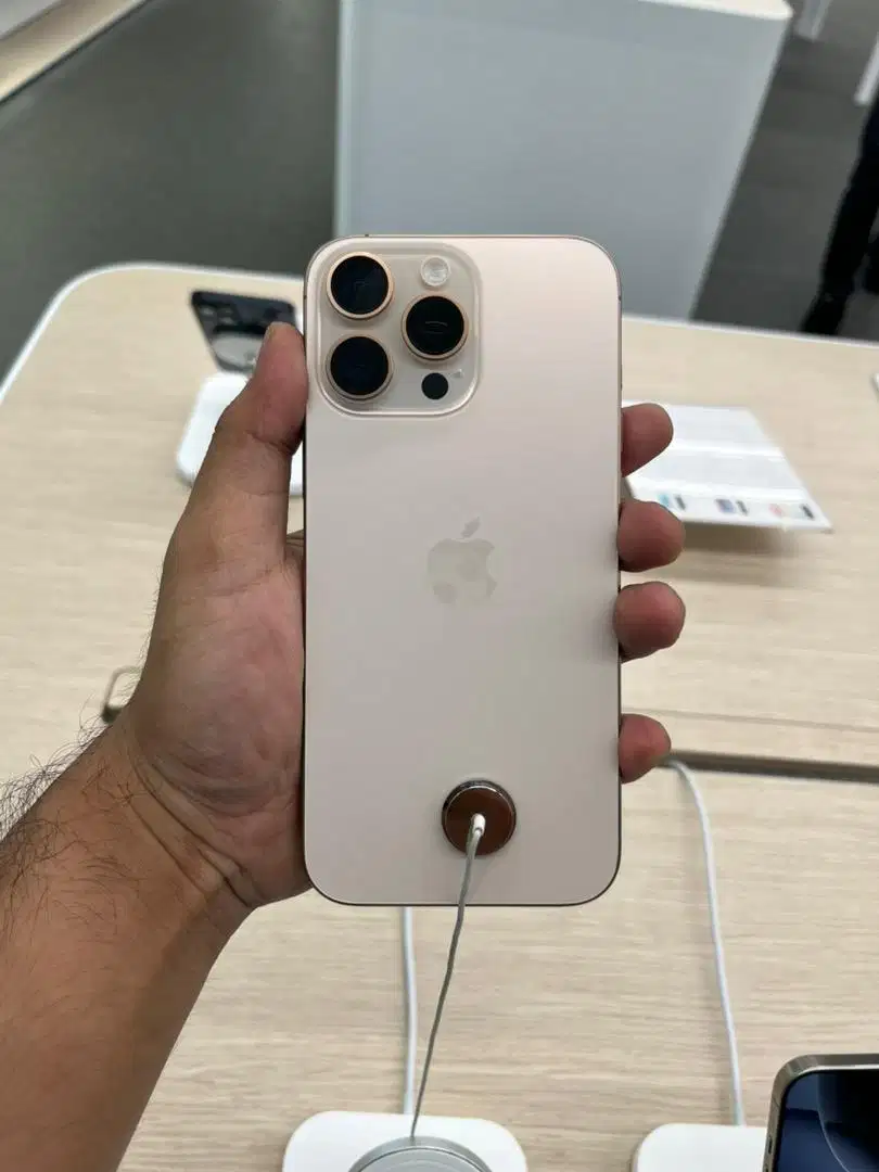 iPhone 16 ProMax 256Gb