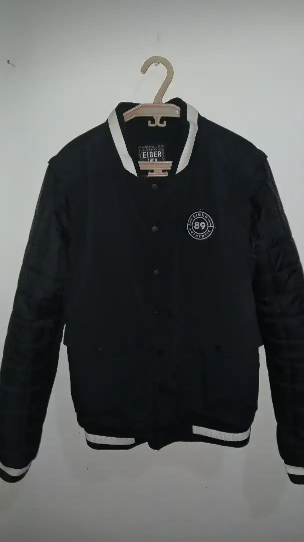 Eiger Venture Varsity Jacket