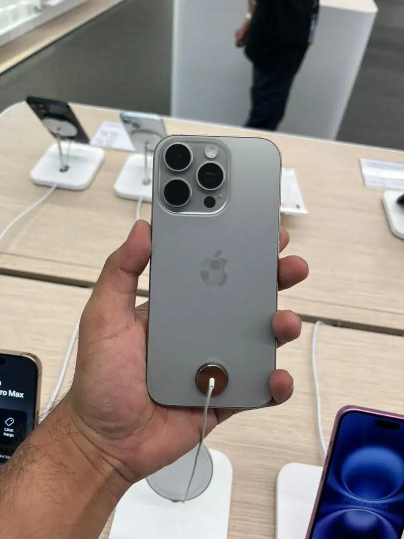 Apple iPhone 16 Pro 128Gb