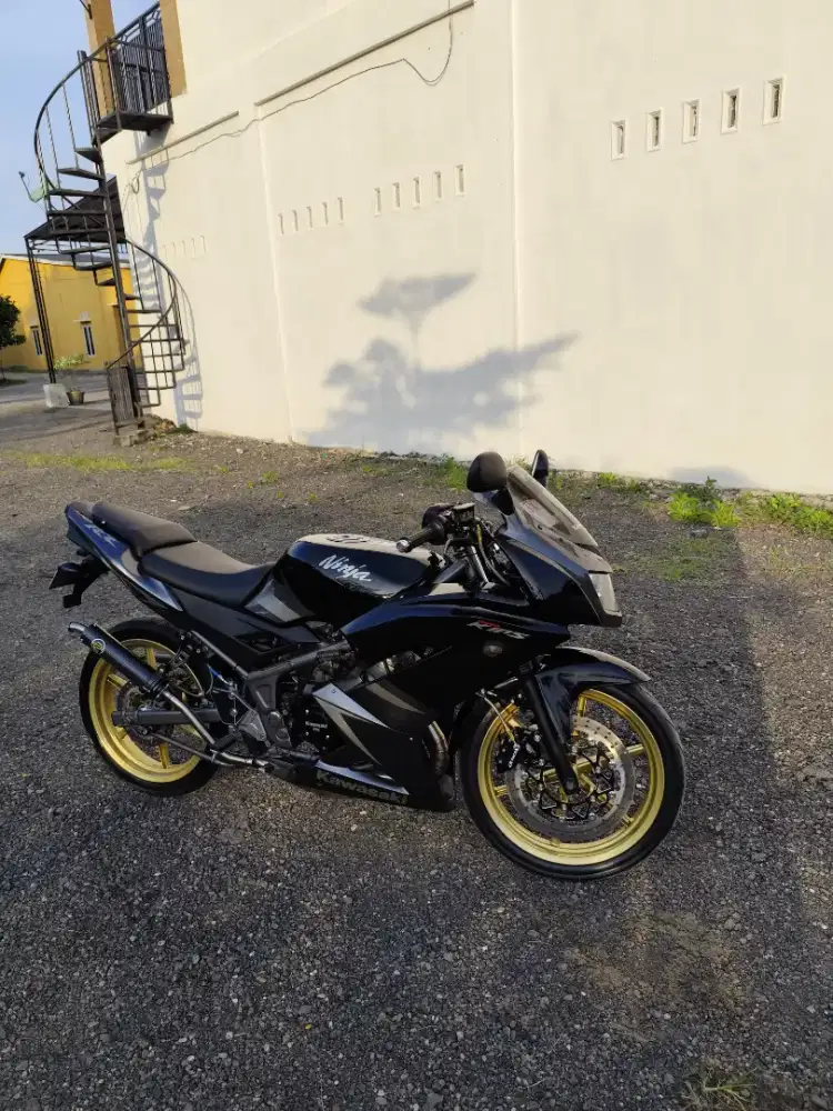 Kawasaki ninja rr new