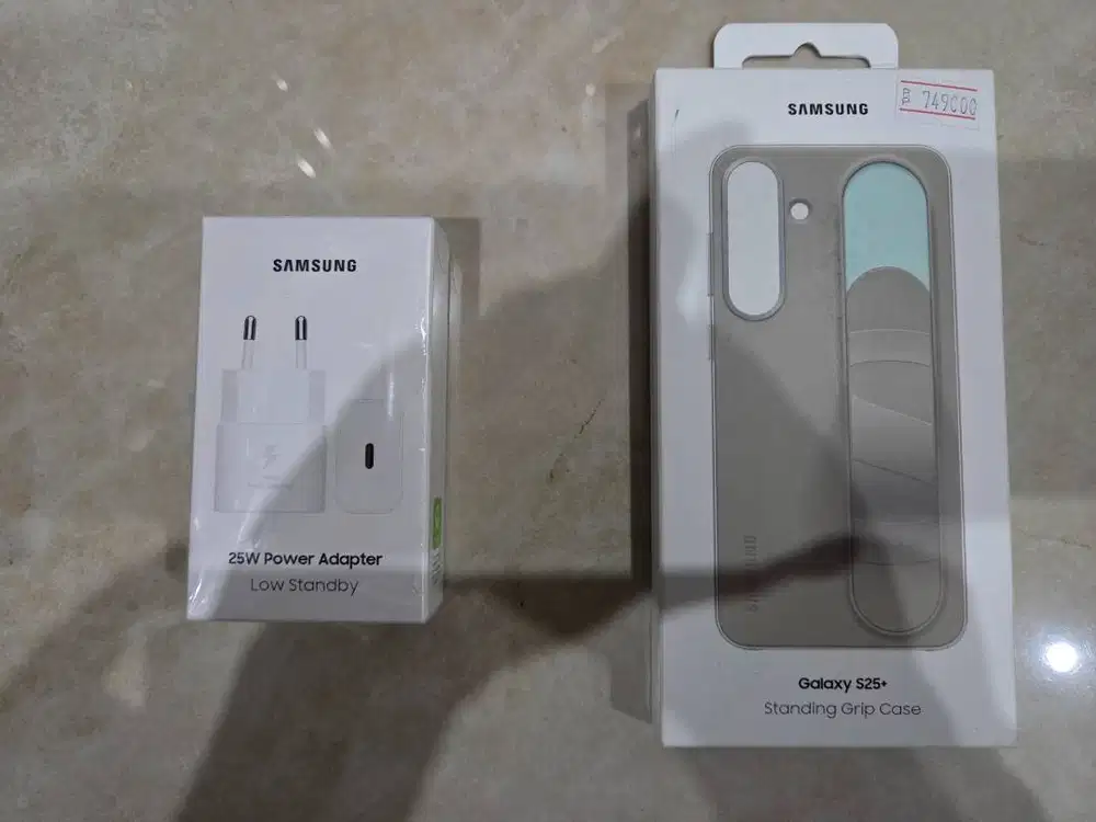 Samsung S25 Plus Standing Grip Case + Adapter ORIGINAL