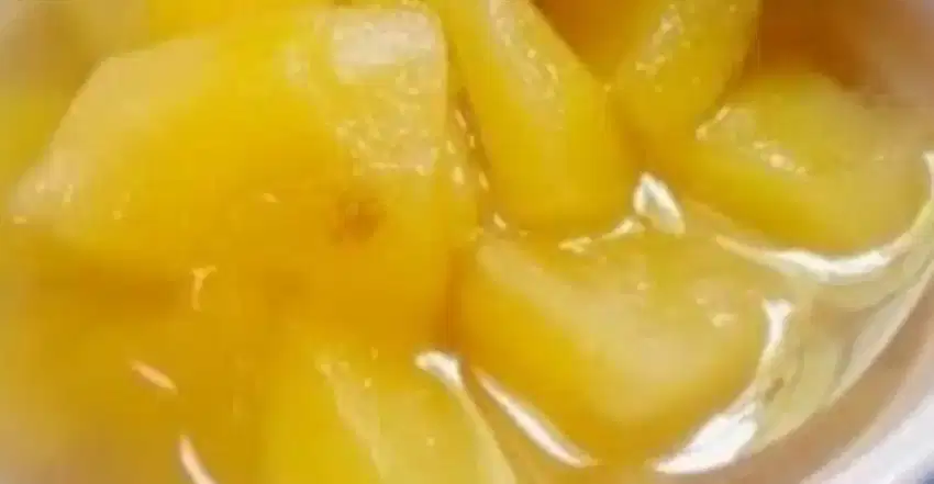 Jual Es Salju Manisan Carica buah khas Dieng Wonosobo rasanya Enak