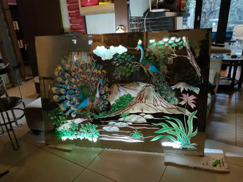 Pajangan Antik Lampu Kaca Aluminium