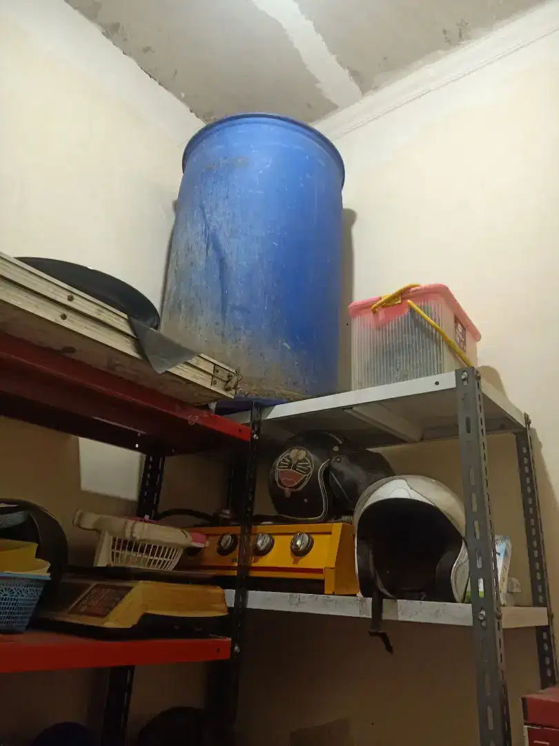 Gentong air di jual aja