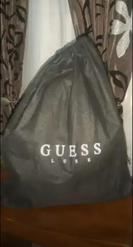 Guess Premium Leather Satchel Bag Preloved