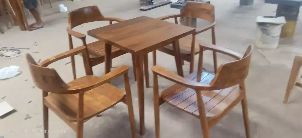 Meja cafe 4k jati