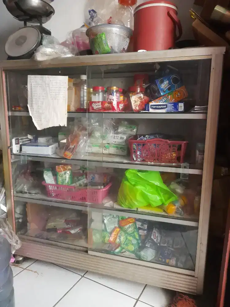 Etalase Ukuran 1 Meter