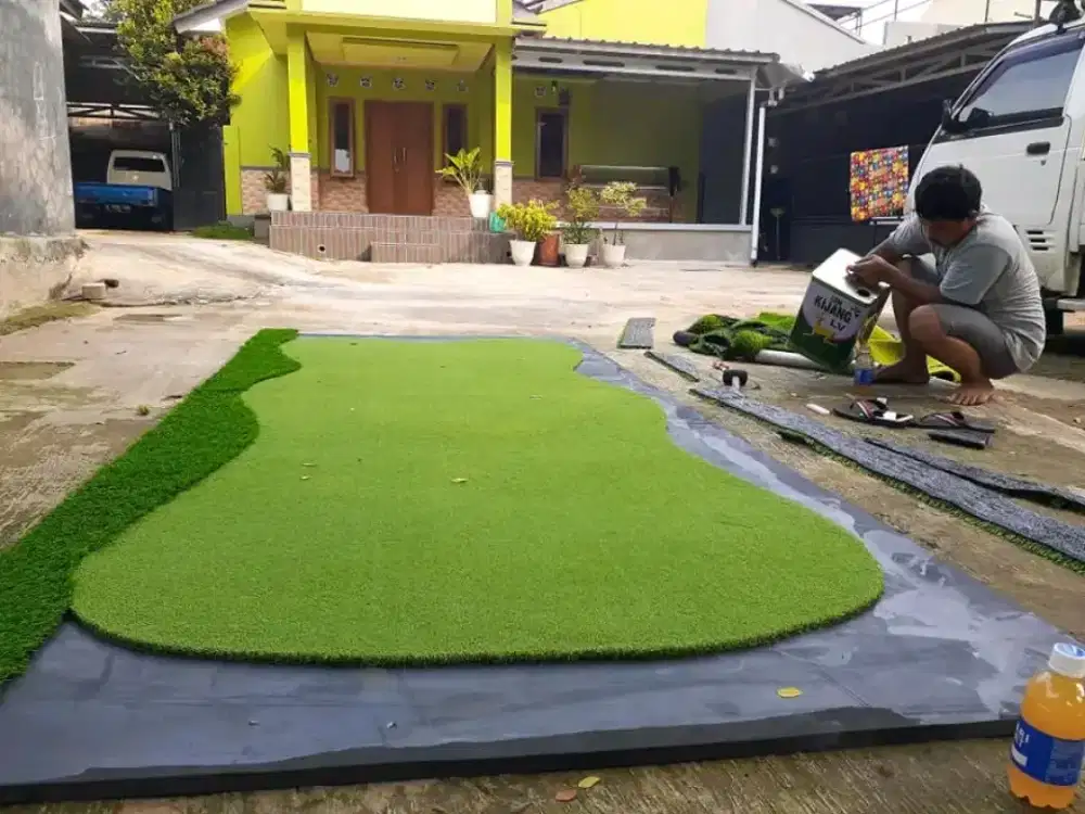 Dekorasi taman rumput sintetis mini golf premium
