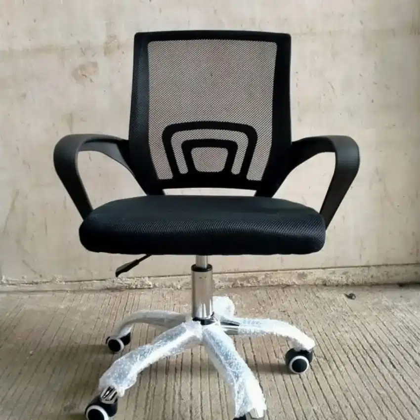 Kursi staff seken, kondisi 80,%