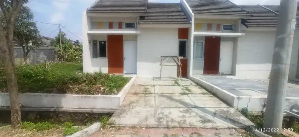 Dijual / Over Kredit Rumah Green Leaf Residence