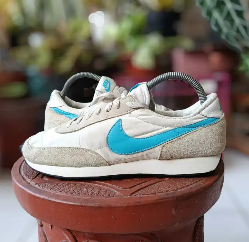 Sepatu Nike Daybreak