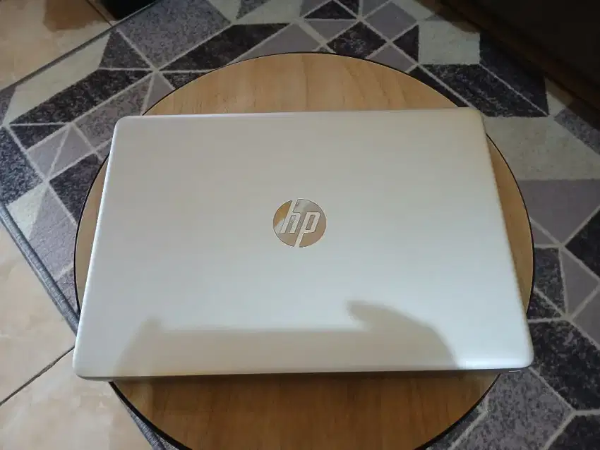 Dijual Laptop Bekas