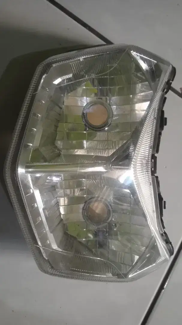 Reflektor supra x 125 fi