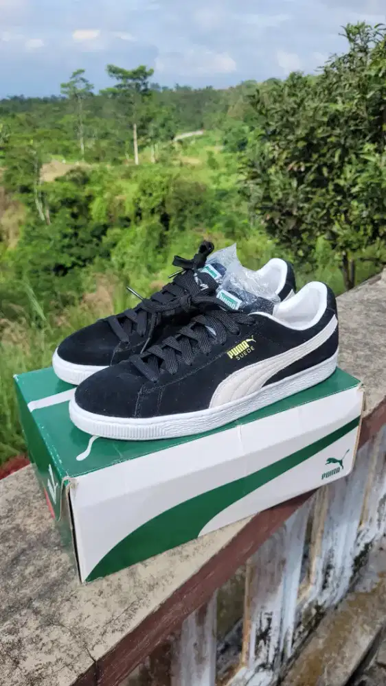 sepatu puma suede classic - hitam putih - baru