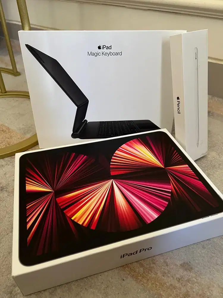 Ipad pro 11 inch Gen 3 128GB (Bundling Magic Keyboard + Apple pencil)