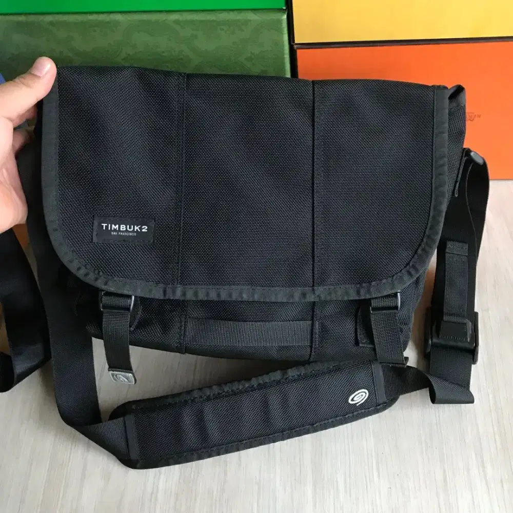 Timbuk2 Classic messenger bag tas selempang size S