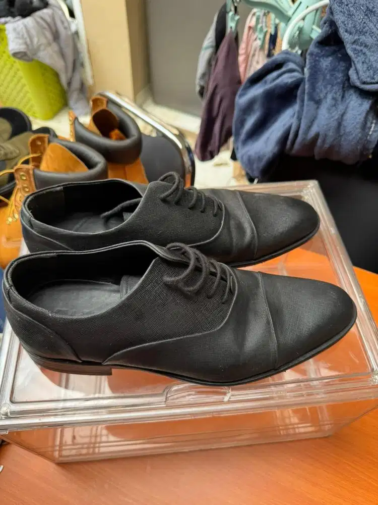 Sepatu formal FTALE pria 43