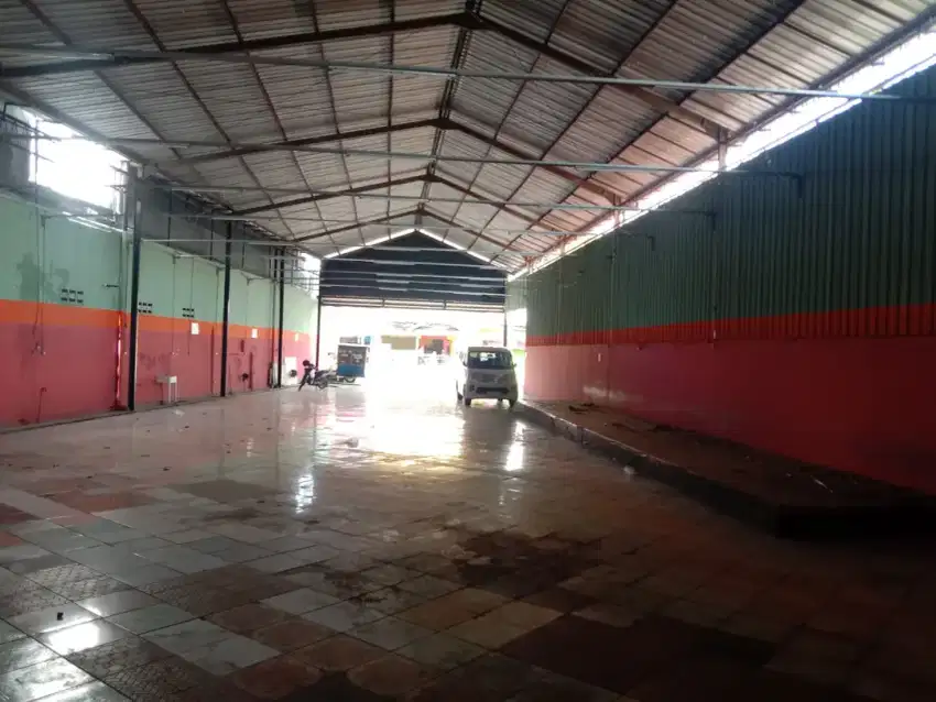 DISEWAKAN TEMPAT USAHA DI JL KARANGREJO RAYA JATINGALEH SEMARANG