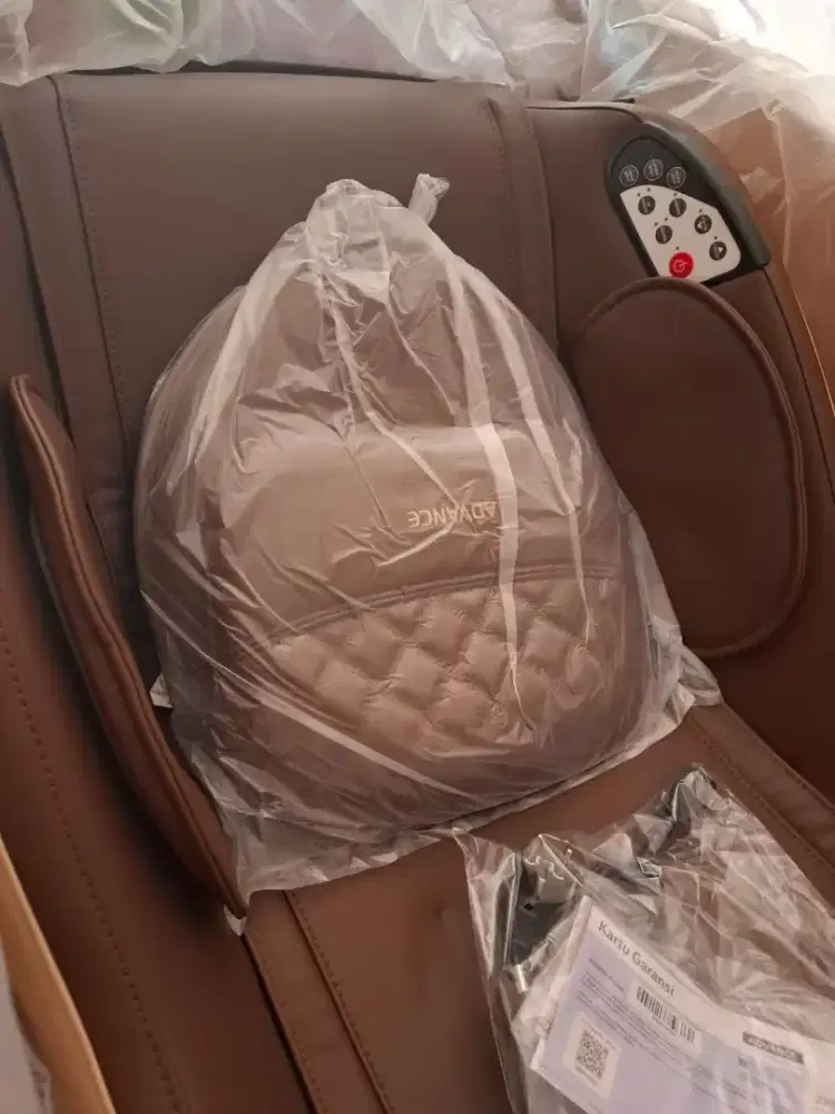 Kursi Pijat Ichiro HS8878