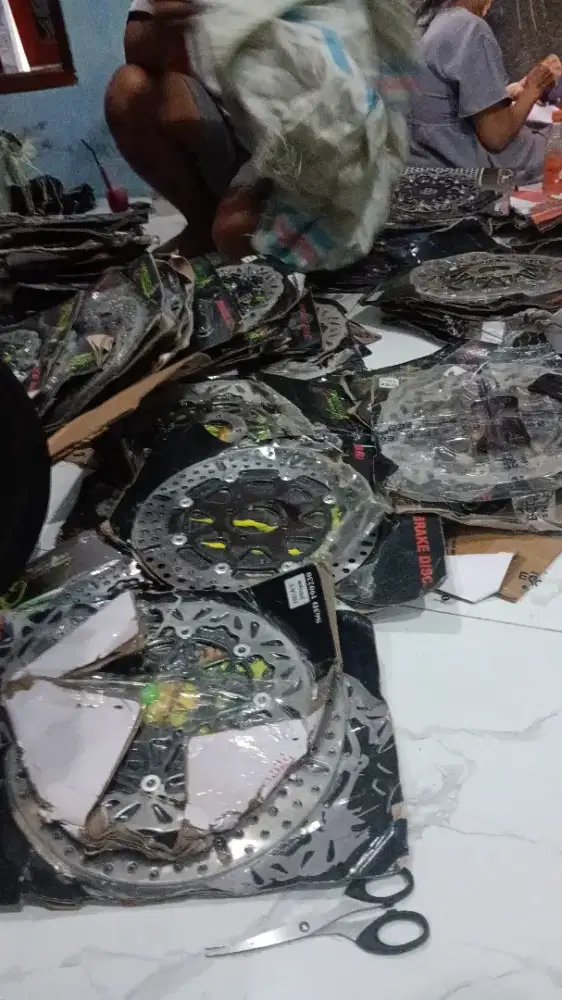 Disc brake lebar untuk berbagai jenis motor