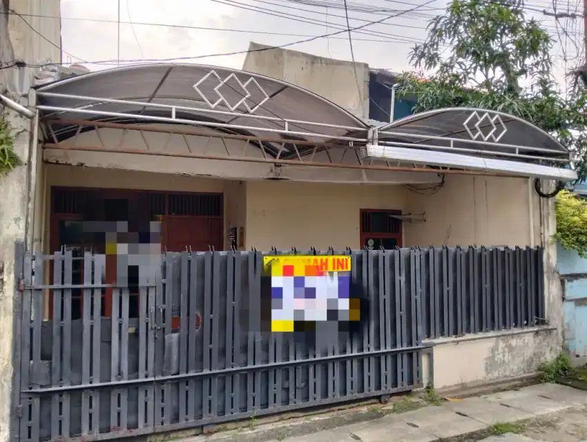 Rumah lama harga hitung tanahnya saja di pondok bambu
