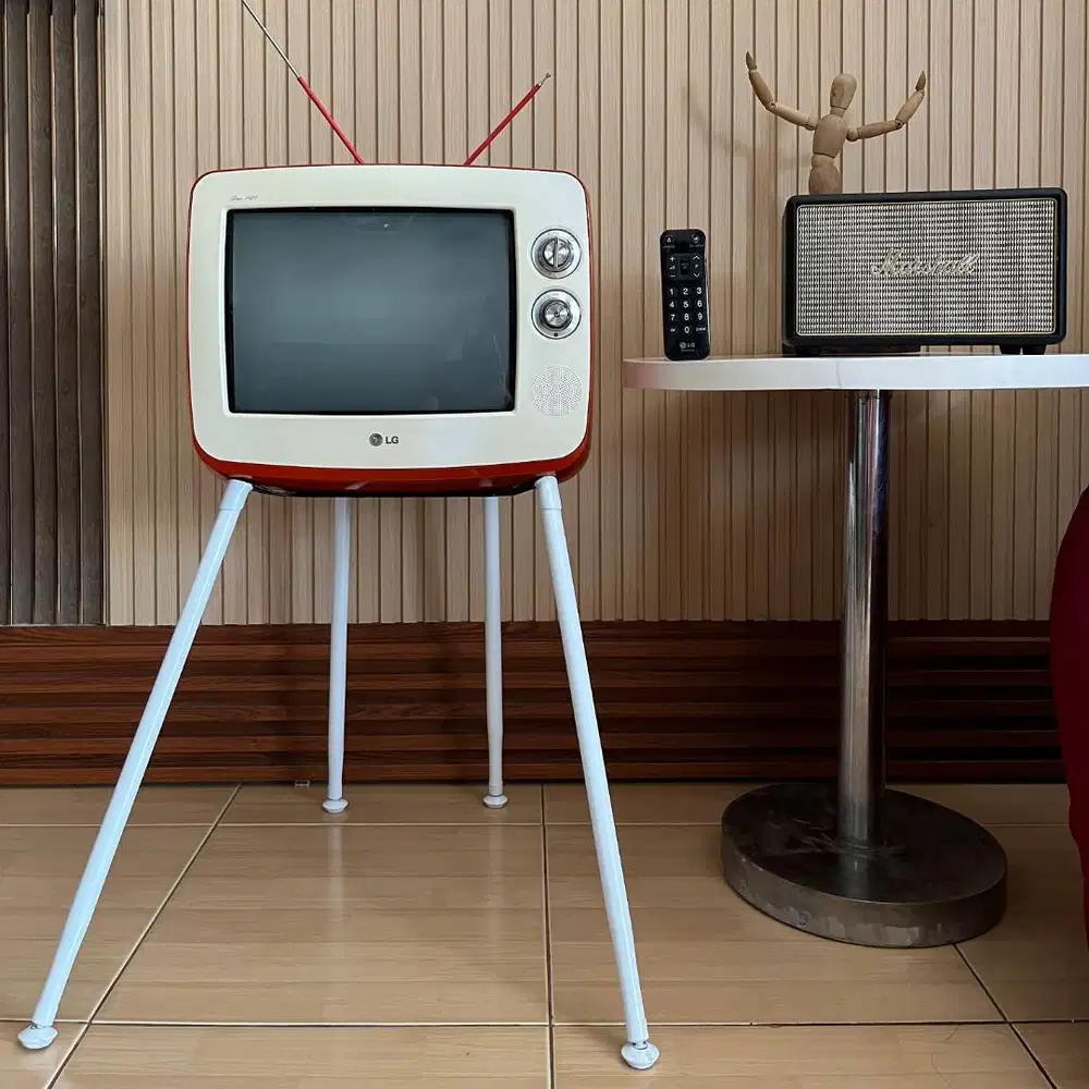 Televisi Tabung CRT LG Retro Classic Serie1 Type 14SR1AB Custome Stand