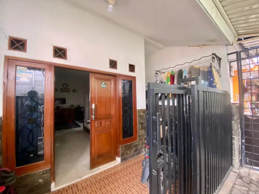 Rumah tinggal. 2 kamar tidur, 1 kamar mandi